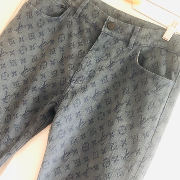 Louis Vuitton Monogram Denim jeans - Picture 13 of 15